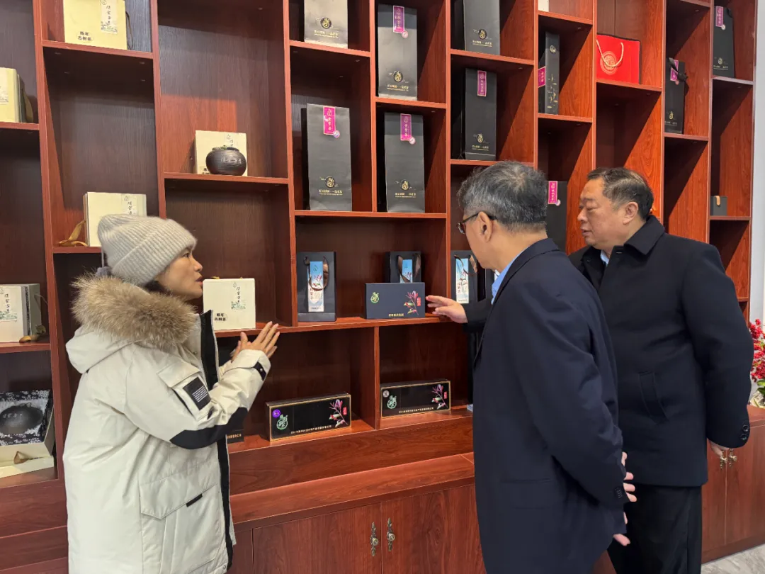 17358717712545.jpg 17358717712545.jpg